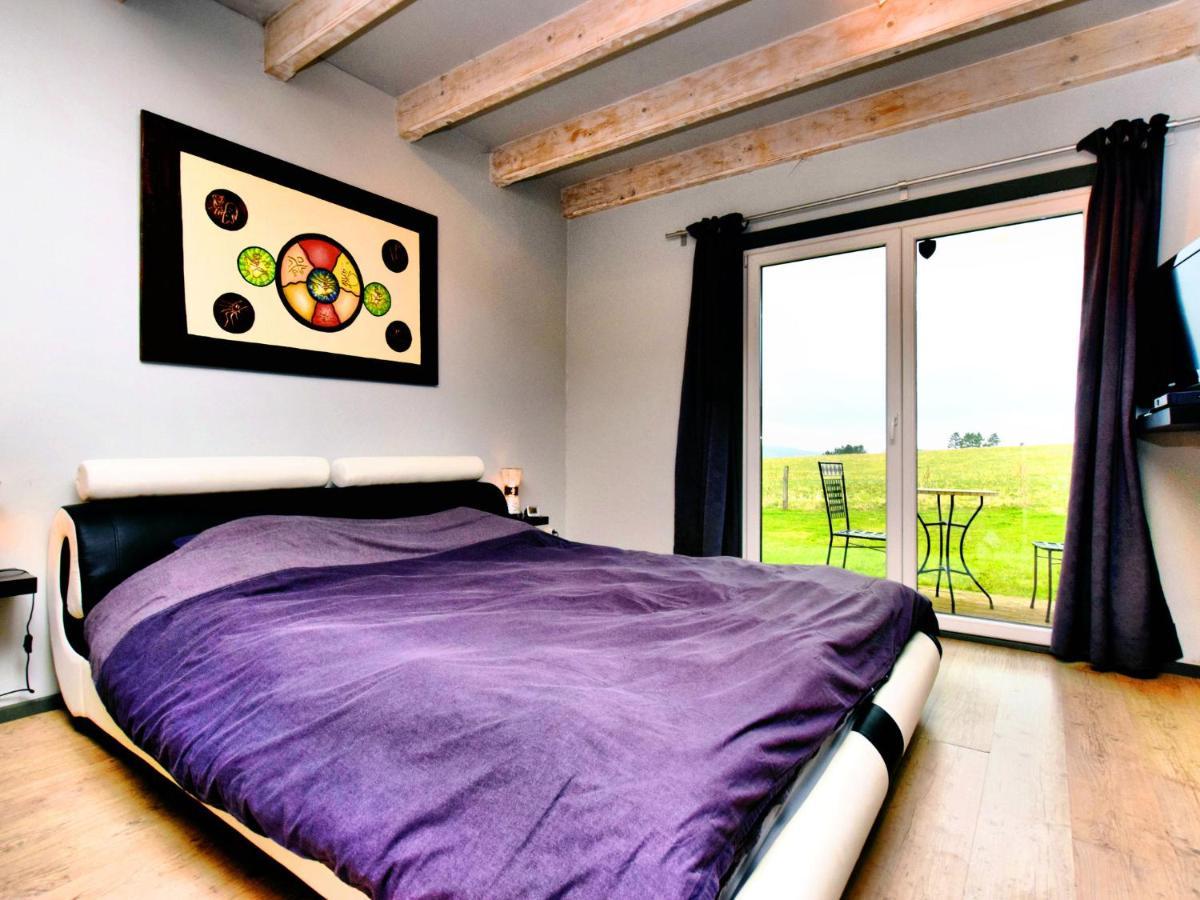 Beautiful Villa With Heated Outdoor Pool Manhay Екстериор снимка