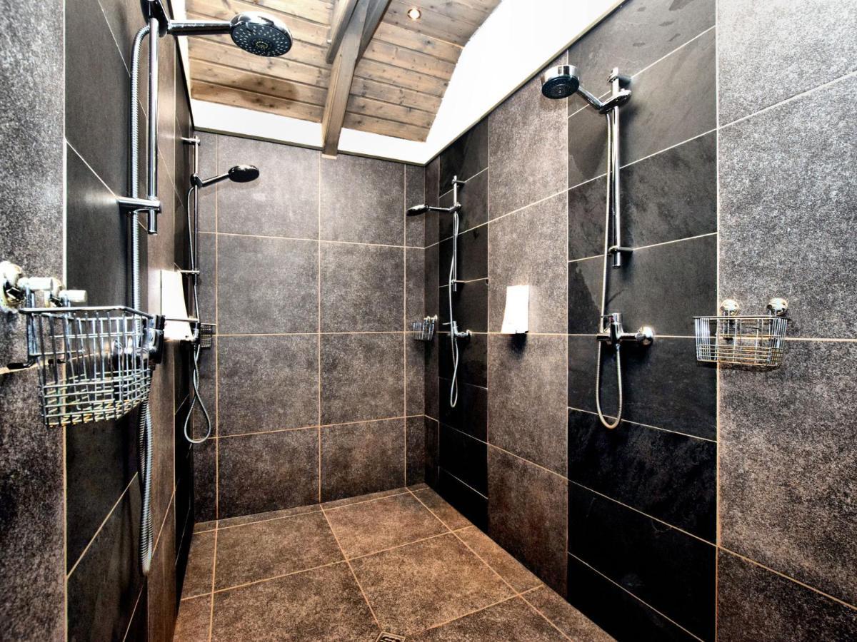 Beautiful Villa With Heated Outdoor Pool Manhay Екстериор снимка
